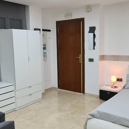 Apartamentos Porvera Jerez Centro Jerez de la Frontera Luaran gambar