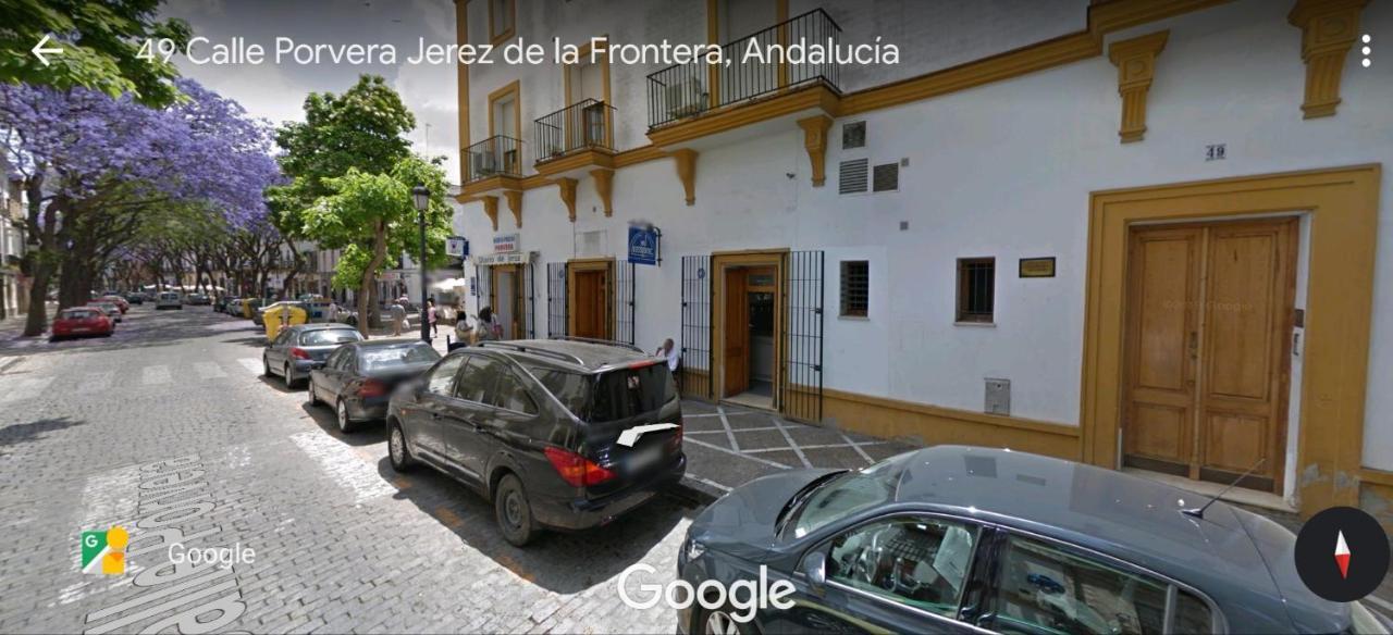 Apartamentos Porvera Jerez Centro Jerez de la Frontera Luaran gambar