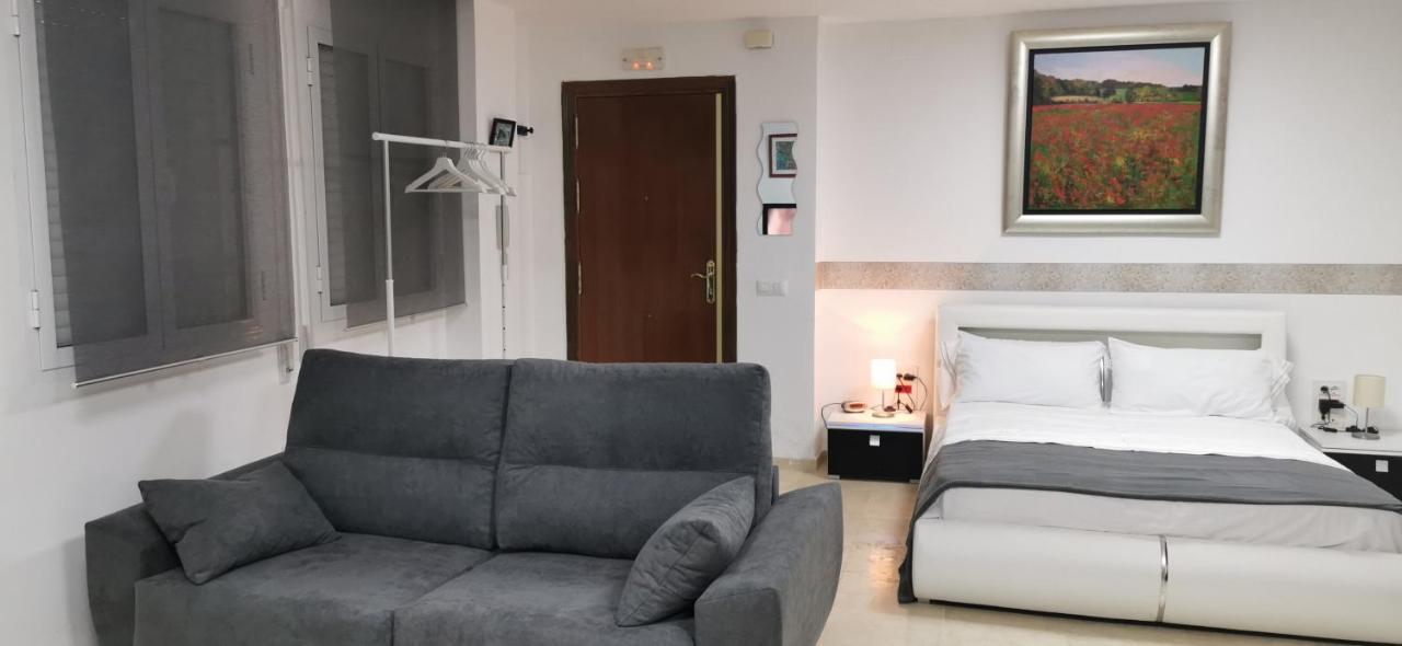 Apartamentos Porvera Jerez Centro Jerez de la Frontera Luaran gambar