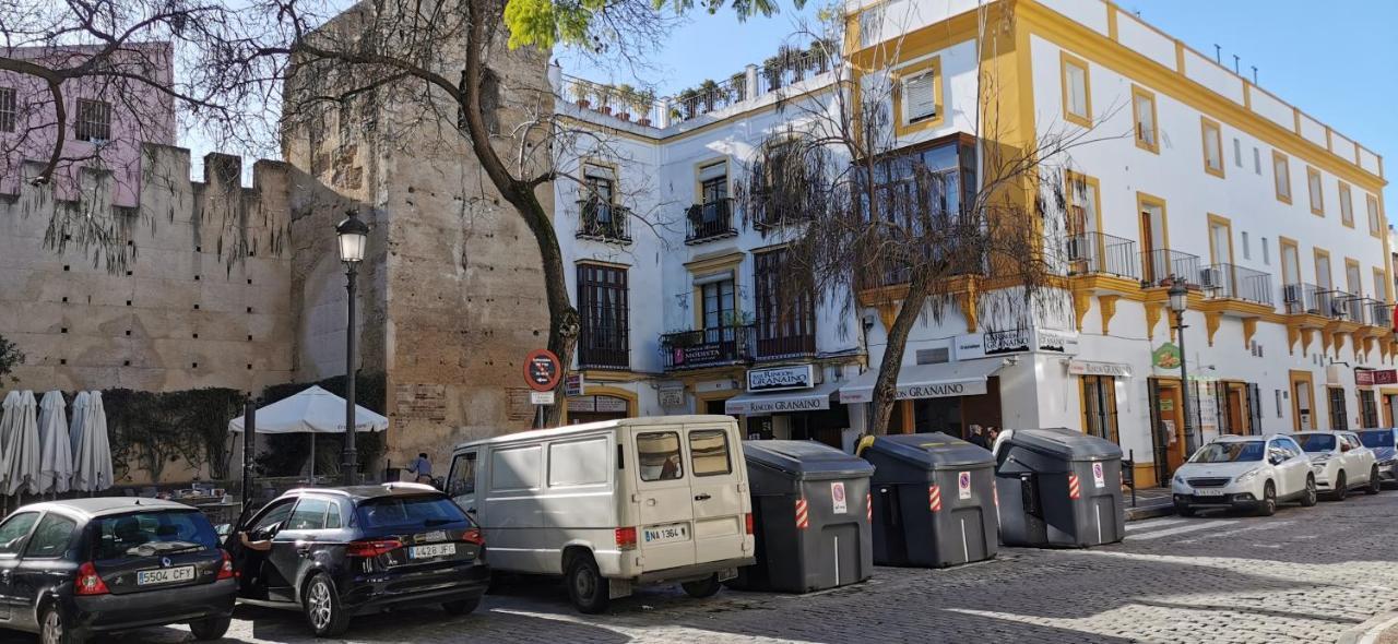 Apartamentos Porvera Jerez Centro Jerez de la Frontera Luaran gambar